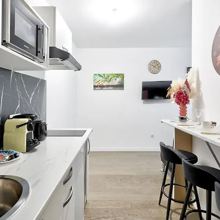 Confort Et Style Moderne A 2 Pas De La Villette Paris Exterior photo