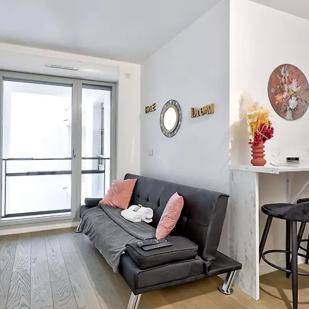 Confort Et Style Moderne A 2 Pas De La Villette Paris Exterior photo